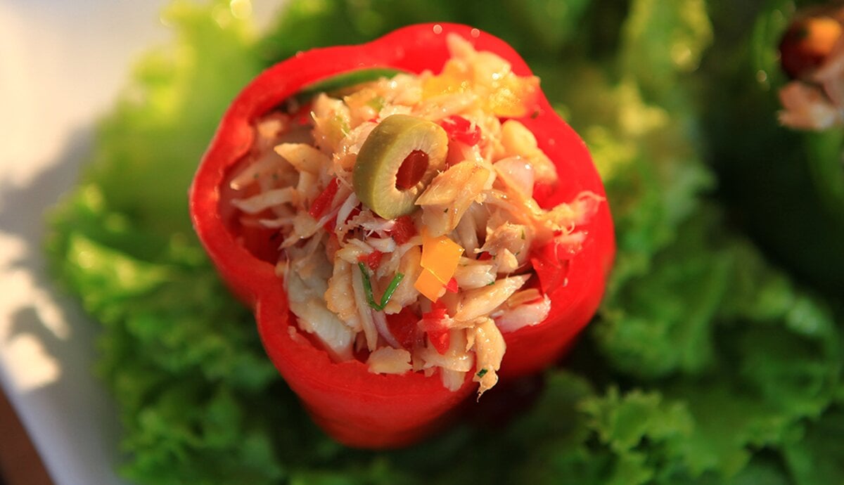 Pimientos morrones rellenos de Bacalao Noruego tradicional