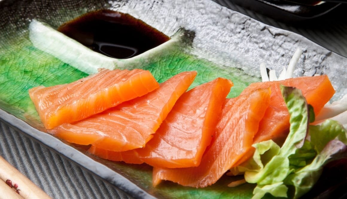 Sashimi de Salmón Noruego ahumado