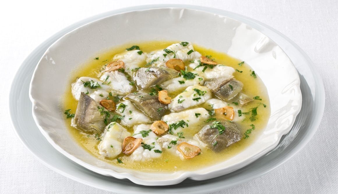 Cocochas de Bacalao Noruego tradicional al Pil-Pil con alcachofas