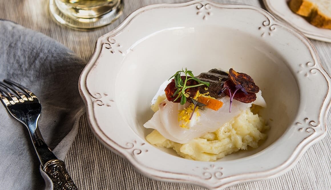 Skrei con Chorizo y puré de patatas by Sergio Fernández