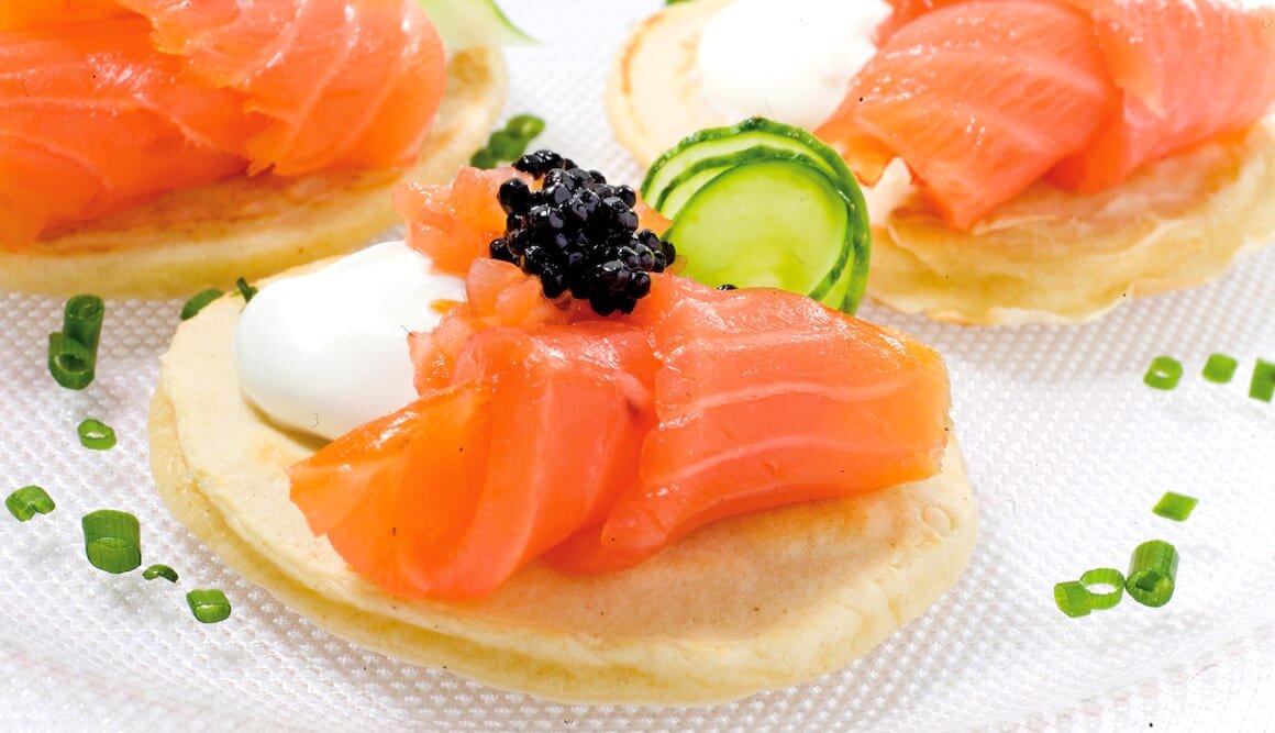 Blinis con Salmón Noruego ahumado