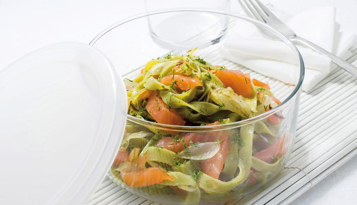 Cintas verdes con Salmón Noruego ahumado