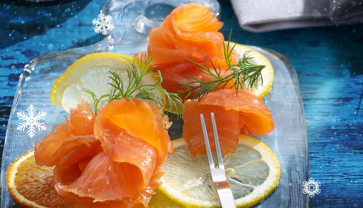Salmón Noruego ahumado en cama de cítricos