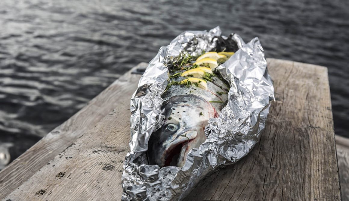 Papillot de Salmón Noruego fresco a la barbacoa