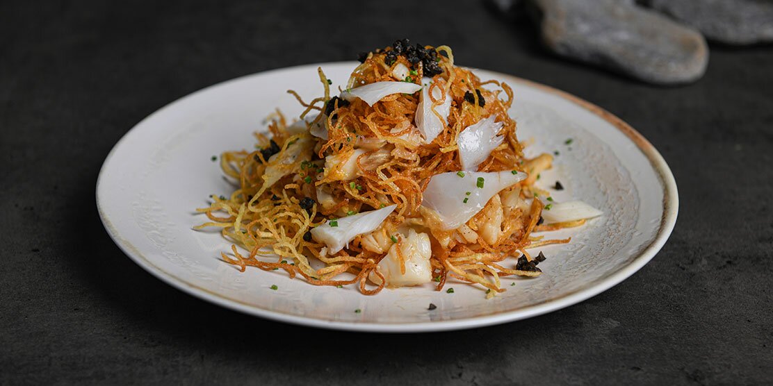 Bacalao tradicional noruego dourado