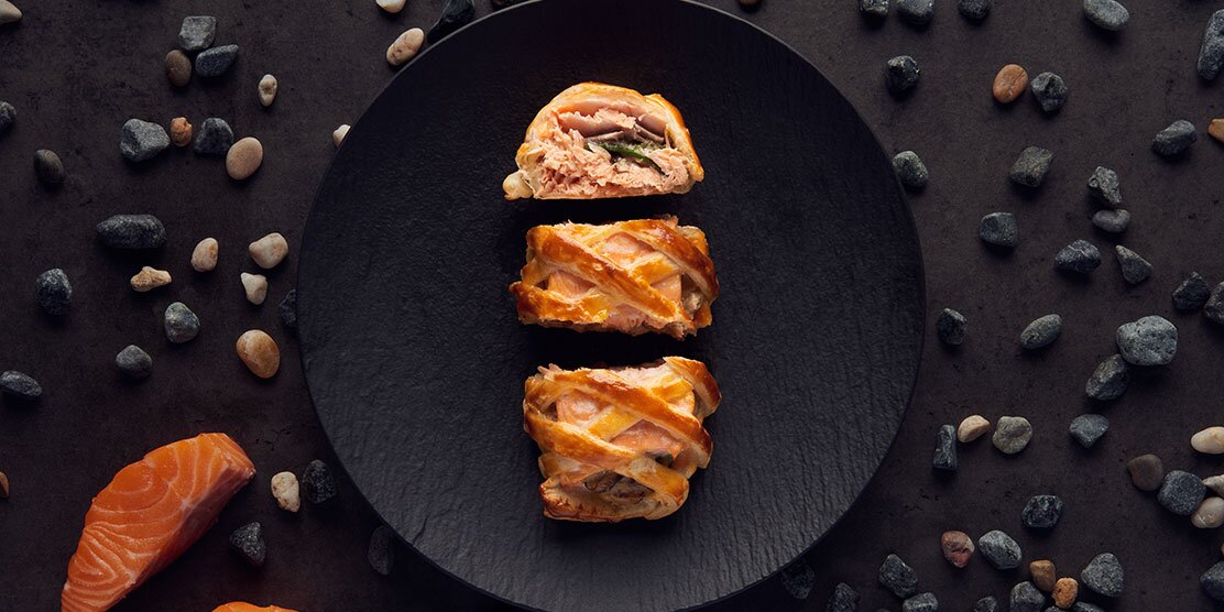 Salmón noruego Wellington