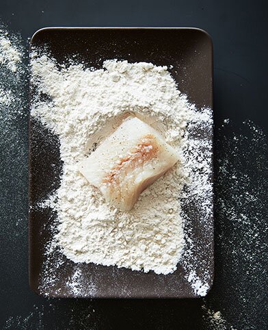 filete de fogonero enharinado