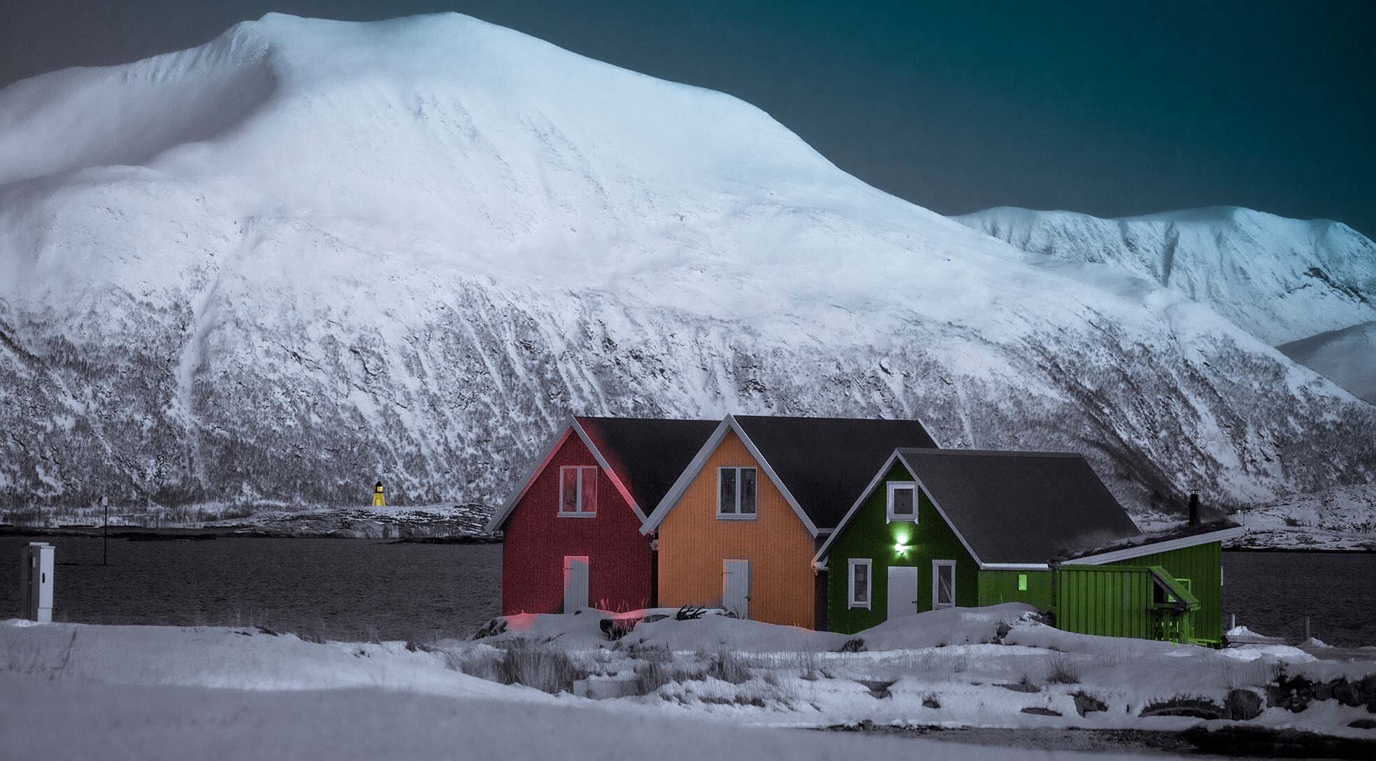 Casas barco en el norte de Noruega